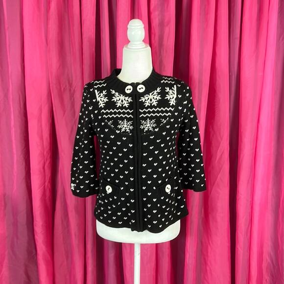 DC Sweaters - DC skatewear skater snowflake zippered cardigan sweater, size med